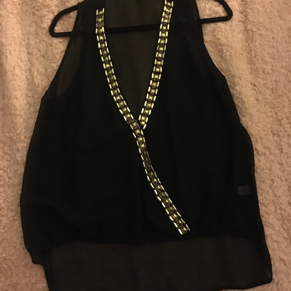 Black Sleeveless Blouse